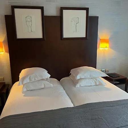 Western La Fayette Et 4*