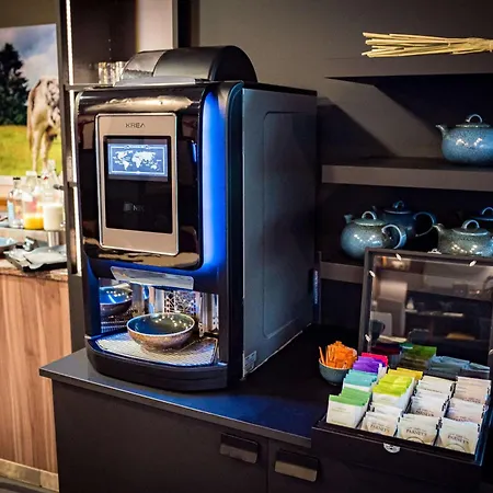 Western La Fayette Et 4*