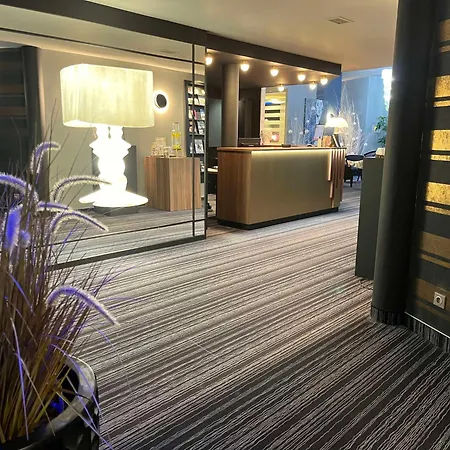 Western La Fayette Et Épinal