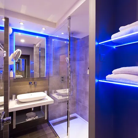 Western La Fayette Et 4*