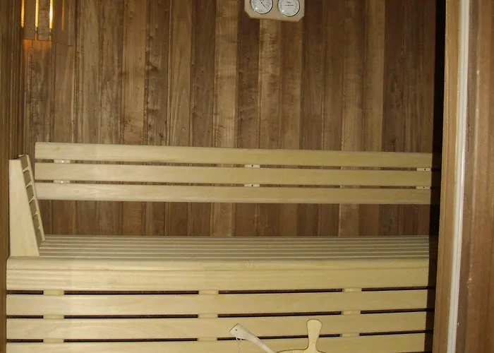 Отель Western La Fayette Et Эпиналь