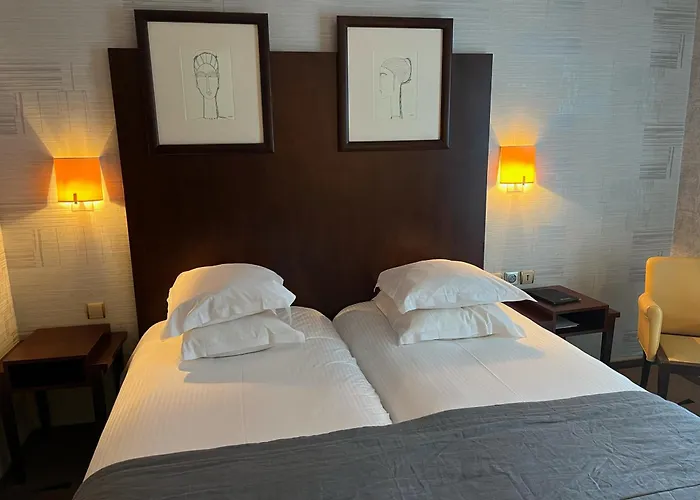 Western La Fayette Et 4*