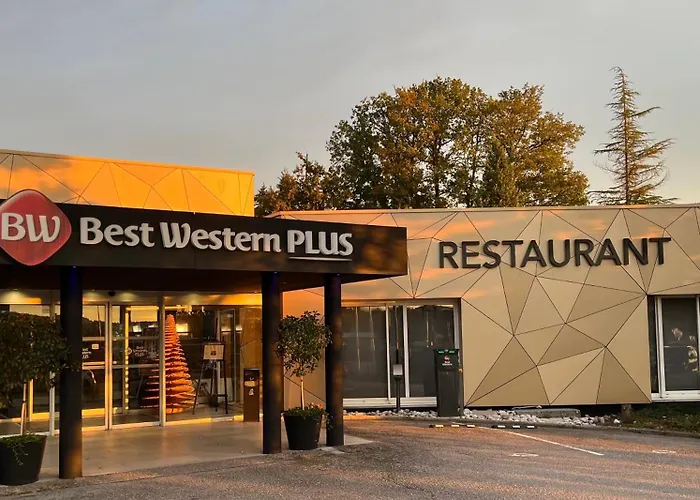 Отель Western La Fayette Et Эпиналь