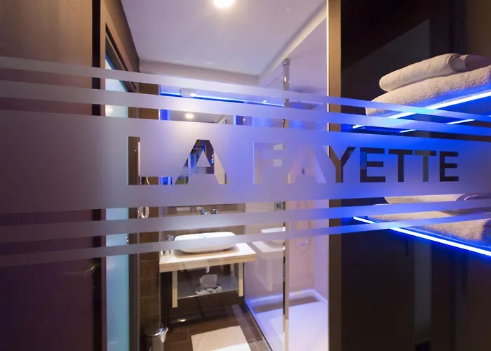 Western La Fayette Et Отель