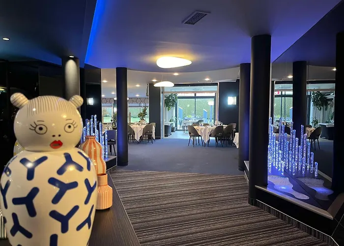 Western La Fayette Et 4*