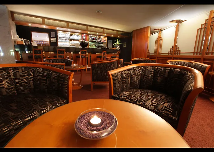 Western La Fayette Et