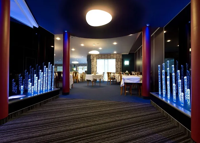 Western La Fayette Et Отель